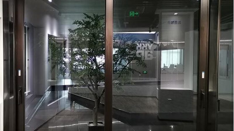 门窗加盟与自营：成本背后的考量**