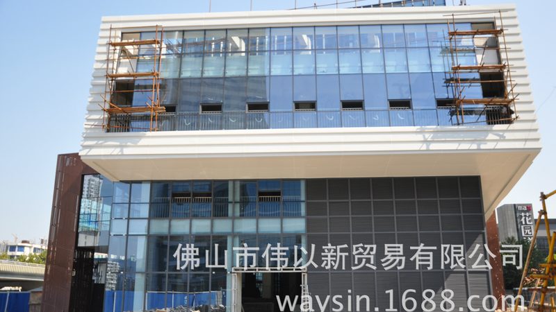 农村自建房门窗定制，实木门窗如何选？**
